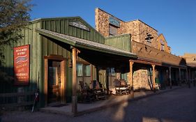 Tombstone Monument Guest Ranch